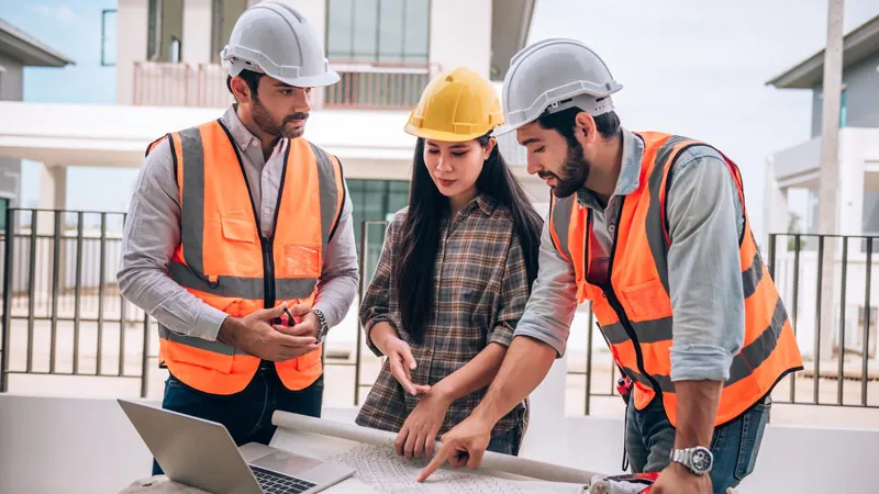 How to Become a Construction Project Manager 1